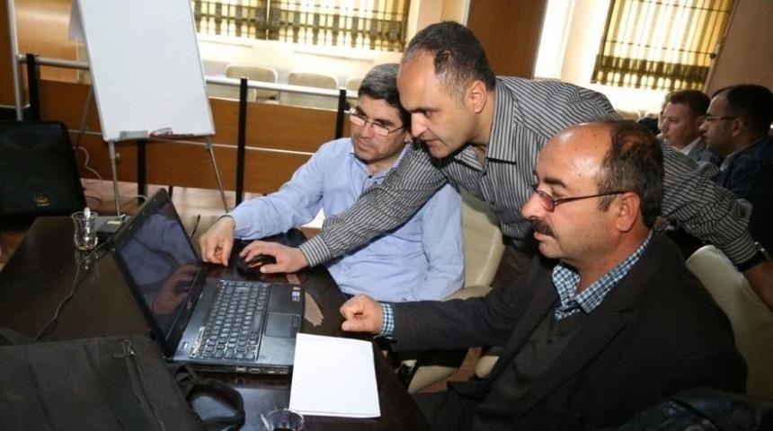 Adıyaman Belediyesinde Teknik Personele Netcad Eğitimi
