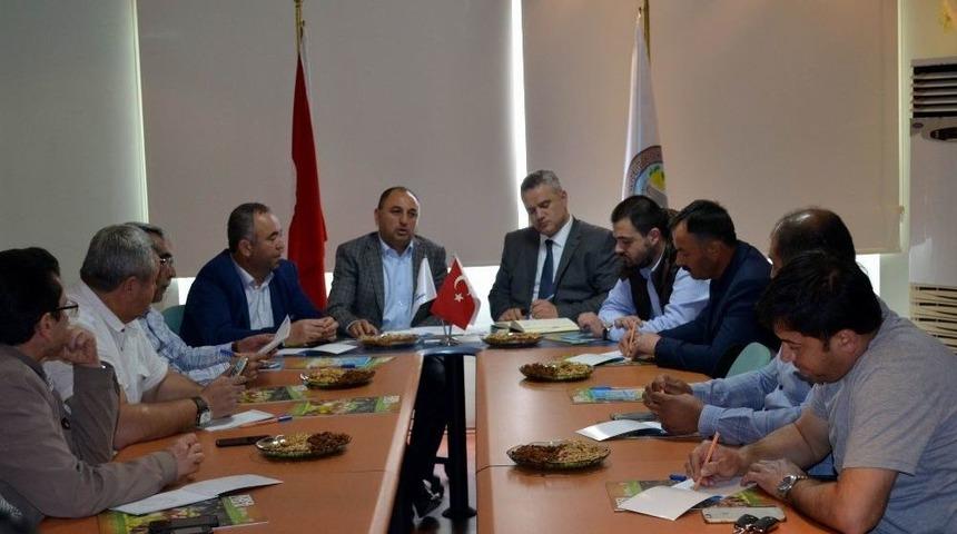 Kuru &Uuml;z&uuml;m İhracatına &Ccedil;uval Standardı