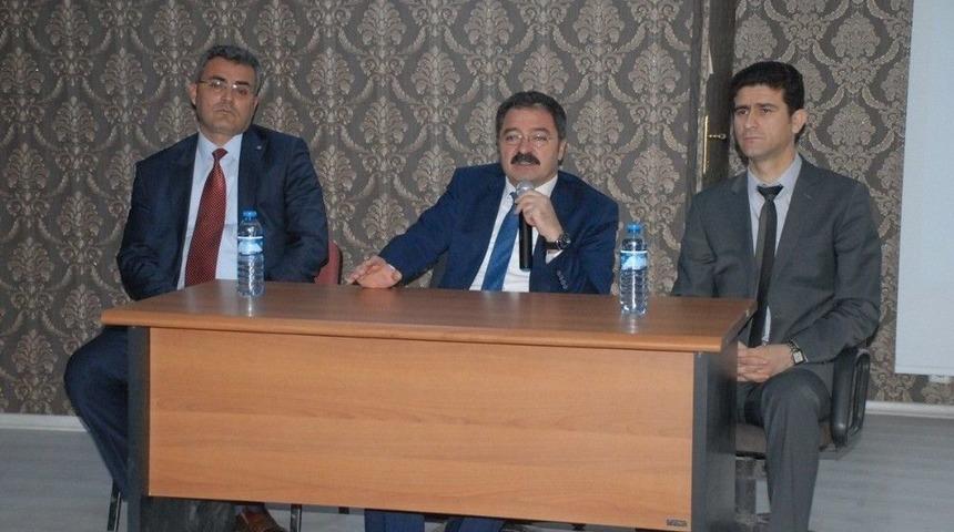 Tuşba&rsquo;da Ortak Sınavlar &Ouml;ncesi Toplantı