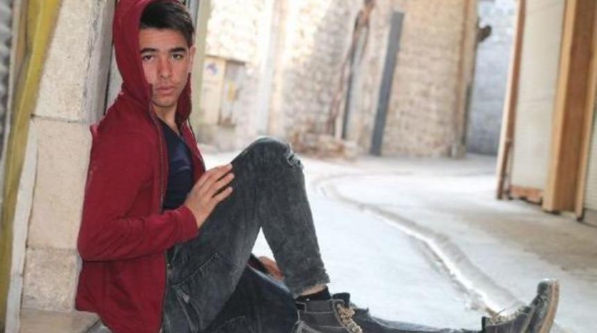 Trakt&ouml;rle Gezinti Acı Bitti: 2 &Ouml;l&uuml;, 2 Yaralı