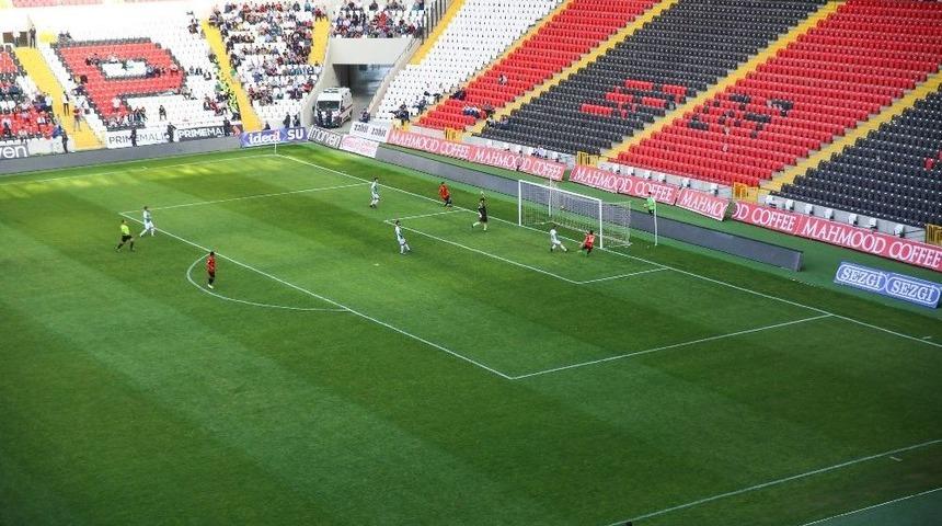 Gaziantep Derbisini Şehitkamil Belediyespor Kazandı