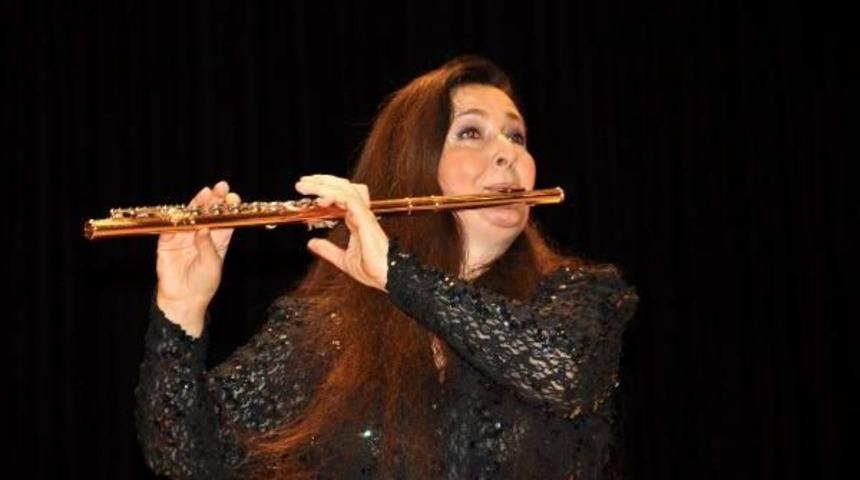 Unıcef'in İyi Niyet El&ccedil;isi&rsquo;Nden Muhteşem Konser