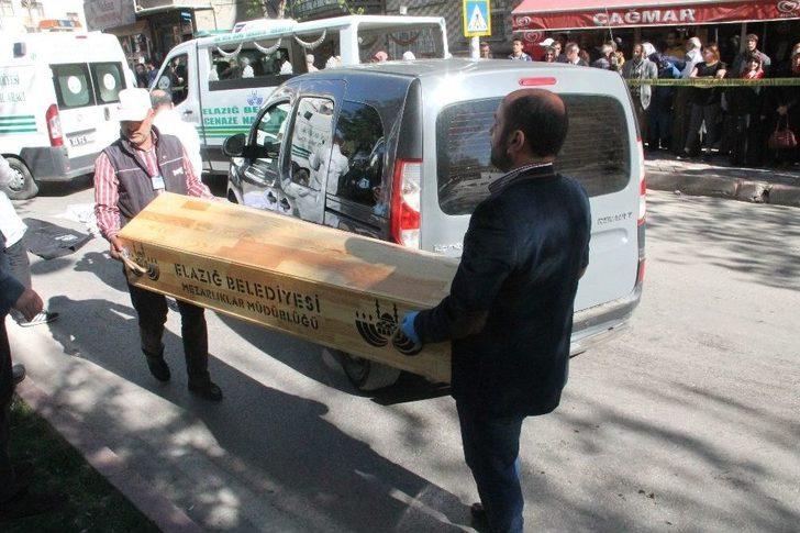 Elazığ’da Feci Kaza: 2 Ölü G3