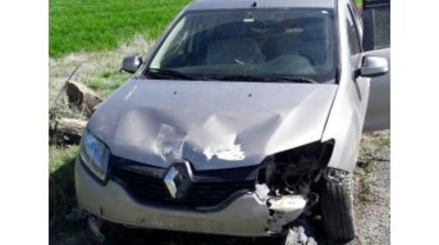 Elazığ&rsquo;da Trafik Kazası: 3 Yaralı