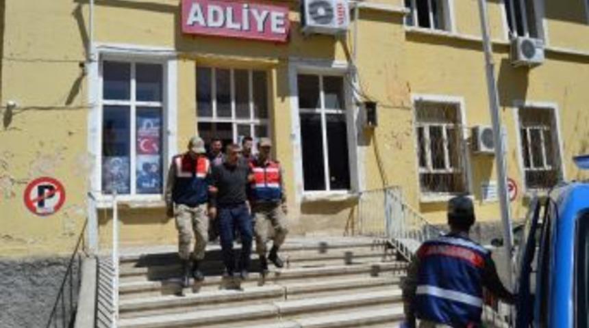 Besni&rsquo;de Araması Olan Şahıs Yakalanarak Tutuklandı