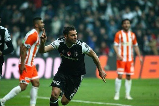 Beşiktaş - Adanaspor Maçından Fotoğraflar