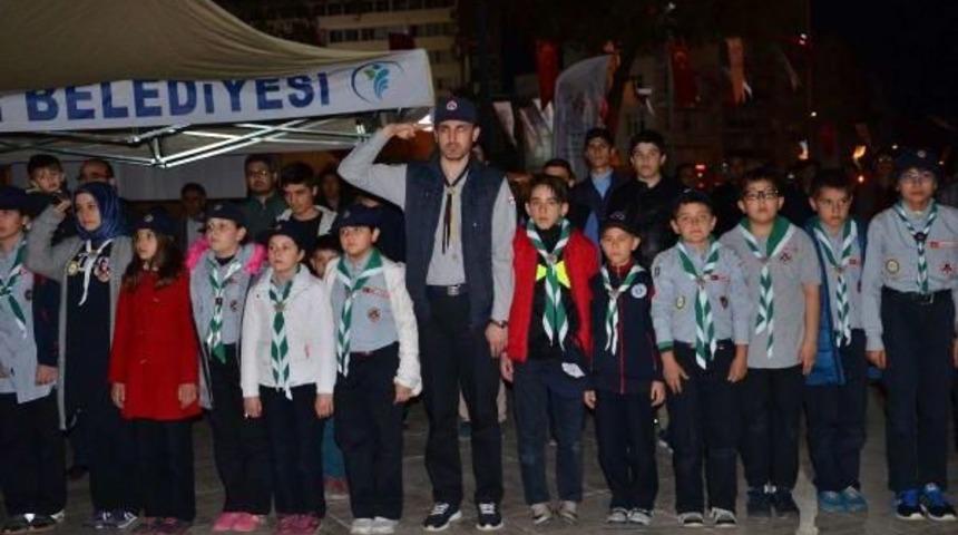 57'nci Alay'ı Anmak I&ccedil;in 200 &Ccedil;ocuk Izci &Ccedil;adır Kurdu