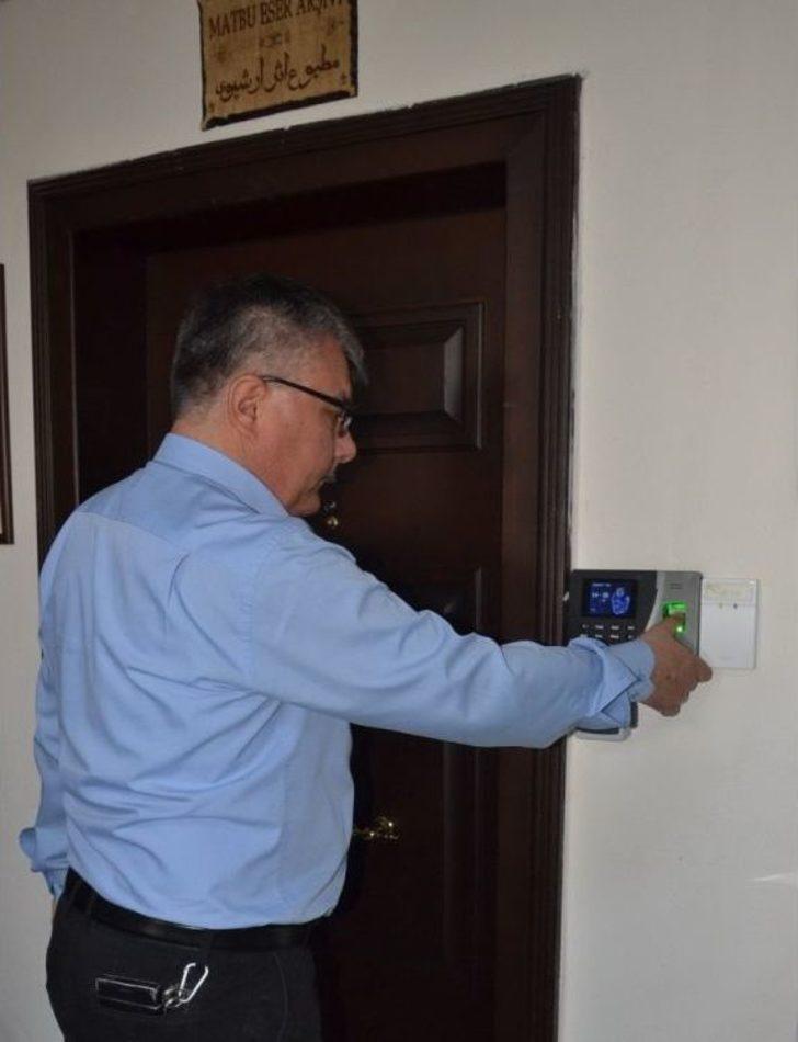 (özel Haber) İlk Matbaada Basılan Esere Olağanüstü Koruma G4