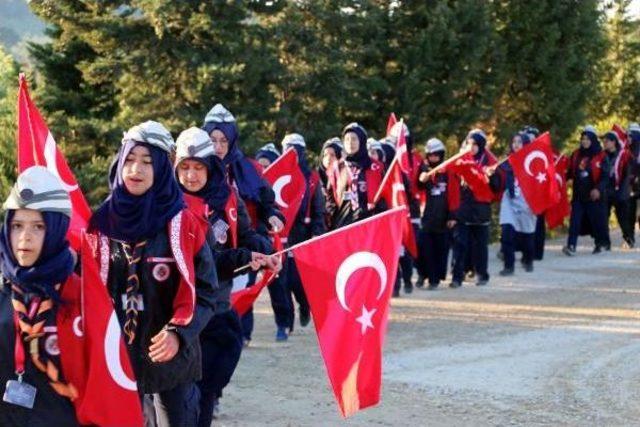 10 Bin Türk, Dedelerinin Izinde Yürüdü