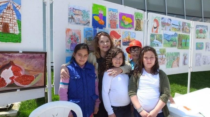 Burhaniye&rsquo;de Sergide Resimde Yaptılar