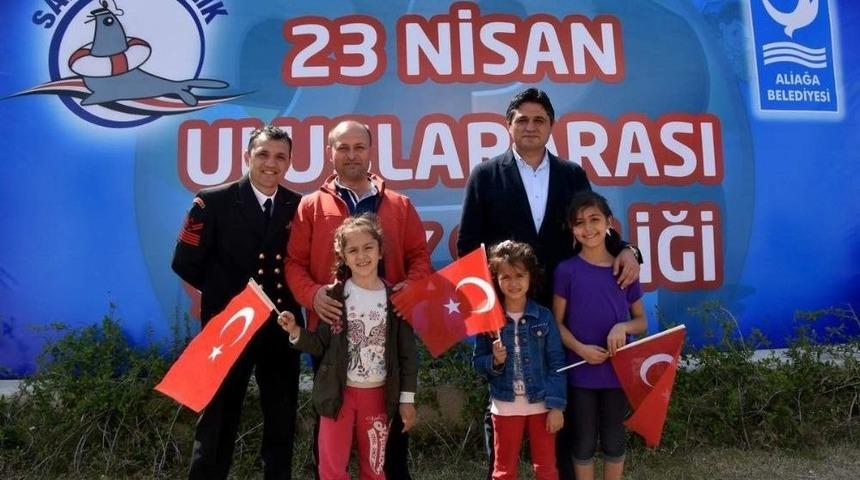 Aliağa’da Sahil Güvenlik Botu Ziyarete Açıldı