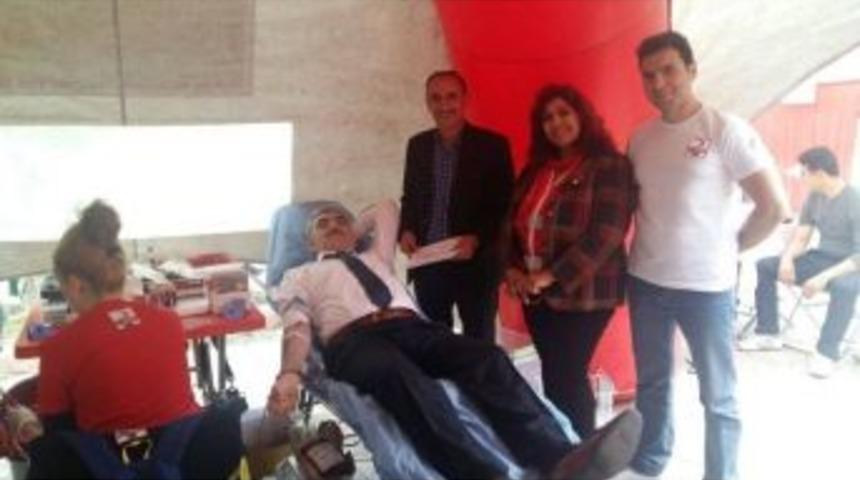 Dalaman M&uuml;ft&uuml;l&uuml;ğ&uuml;nden Kan Bağışı