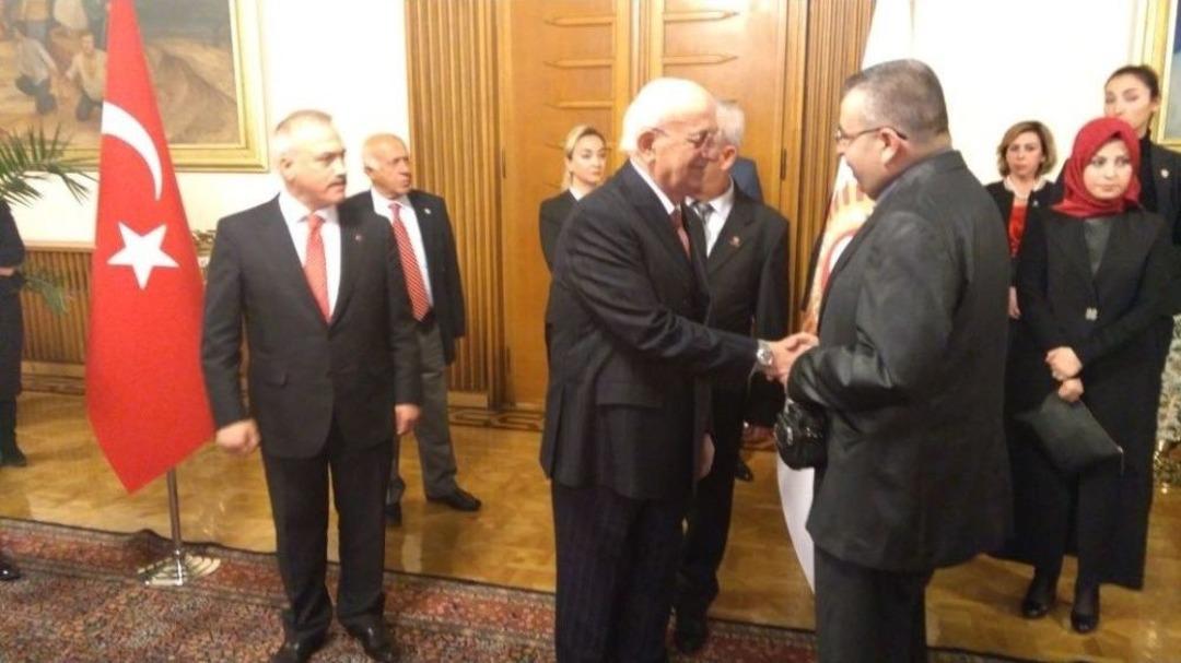 Simavlı G&ouml;rme Engelli Yazar G&uuml;ng&ouml;r Avcıoğlu, Resepsiyonuna Katıldı