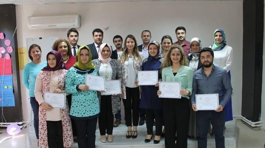 &Uuml;reme Sağlığı Eğitimi Alanlara Sertifikaları Verildi
