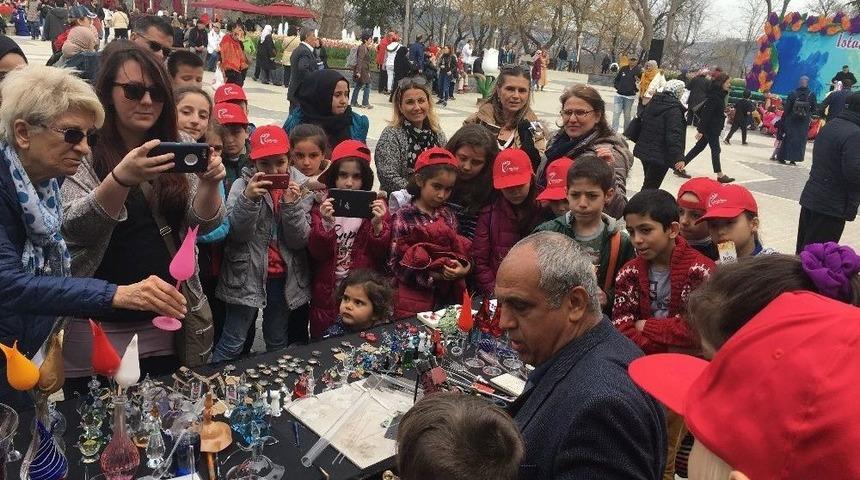 G&uuml;ng&ouml;ren Belediyesi Bilgi Evleri Bahara Emirgan&rsquo;da Merhaba Dedi