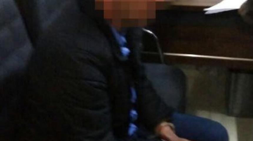 İstanbul'dan Yola &Ccedil;ıkan Ka&ccedil;aklar Urla'da Yakalandı