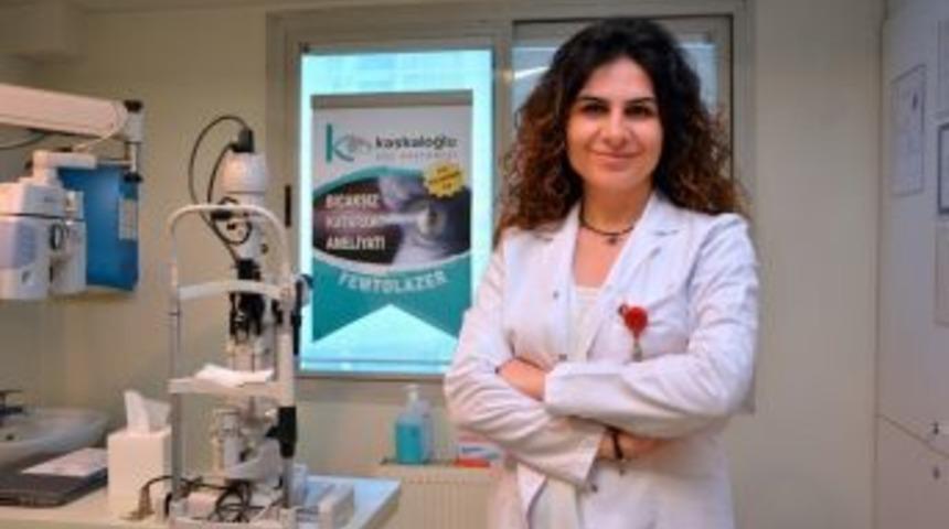 G&ouml;z Kapağı Sarkmalarına &rsquo;blefaroplasti&rsquo; Estetiği