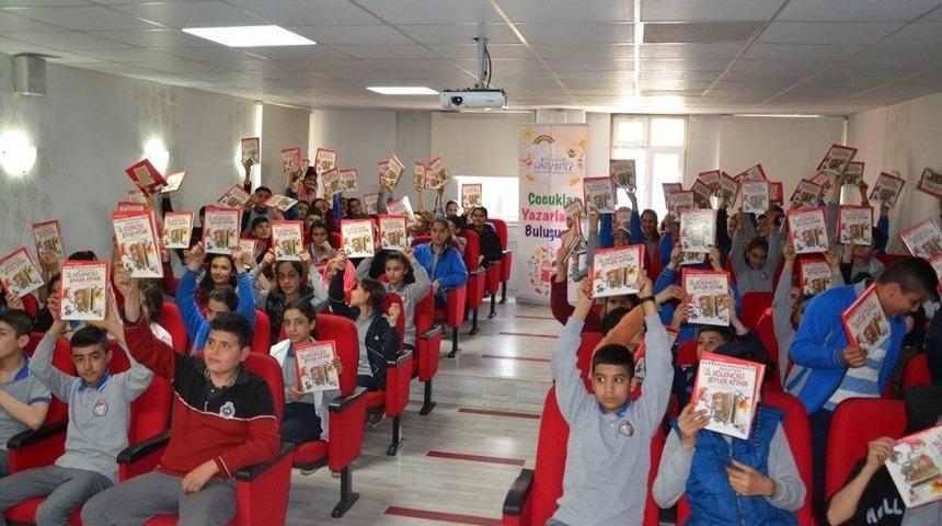 &Ccedil;ocuk Edebiyatı At&ouml;lyeleri Devam Ediyor