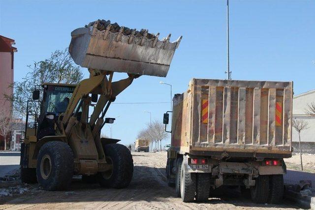 Yeni Toki Bölgesinde Sıcak Asfaltlama Başlıyor