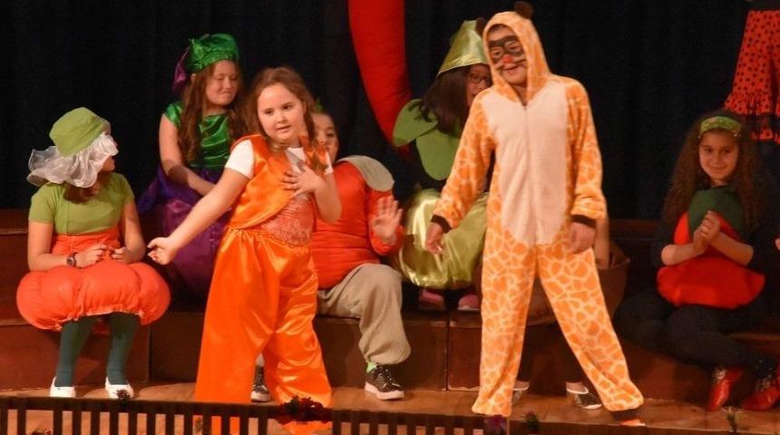 Nazilli Belediyesi &Ccedil;ocuk Tiyatrosu Sahne Aldı