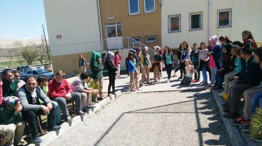 Şehitler Ortaokulu&rsquo;nda Bocce Turnuvası