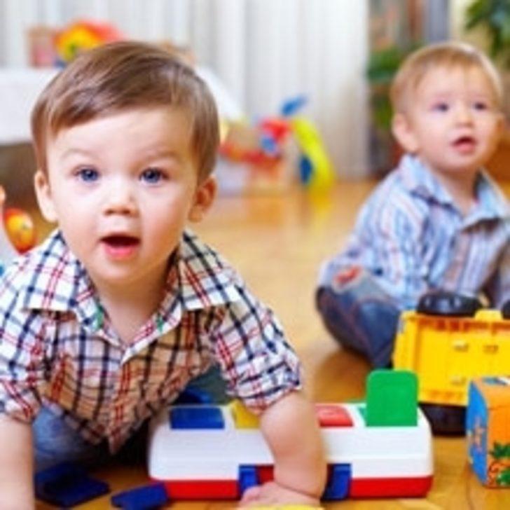 Çocuğunuzu erken yaşta kreşe vermeyin Çocuğunuzu erken yaşta kreşe vermeyin