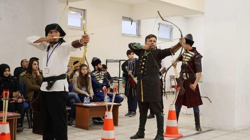 Kb&uuml;&rsquo;de 2. Geleneksel Yaya Ok&ccedil;uluğu M&uuml;sabakaları Yapıldı