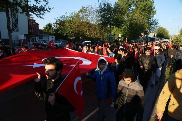 Sakarya’da ’57. Alay Vefa Yürüyüşü’ Gerçekleşti