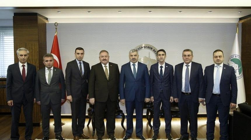 Osb Y&ouml;netiminden Başkan &Ccedil;elik&rsquo;e Ziyaret