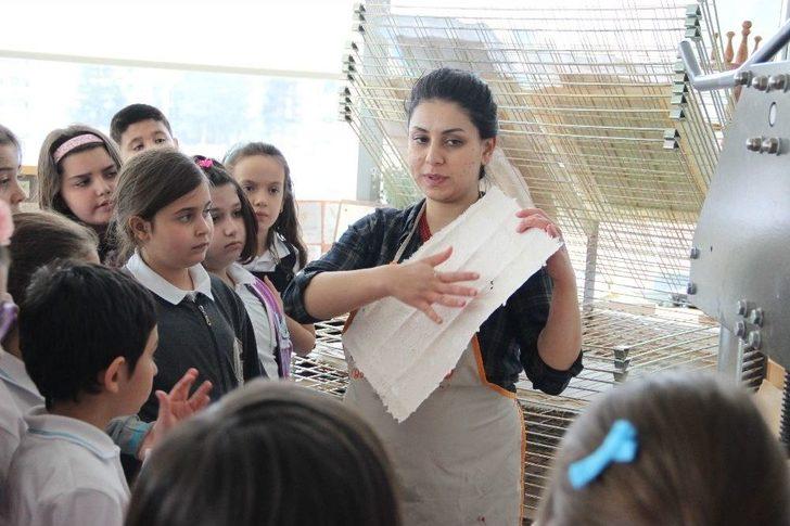 Miniklerin Geri Dönüşüm Ve Kağıt Yapım Heyecanı G3