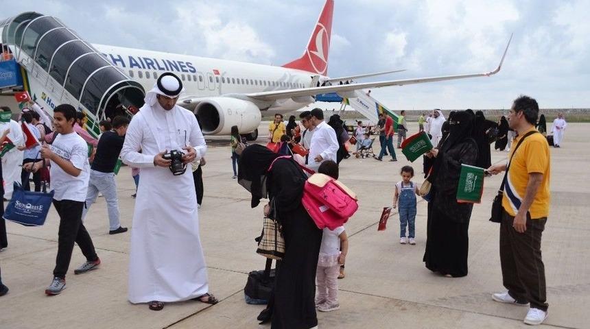 Karadeniz, Arap Turistleri Bekliyor