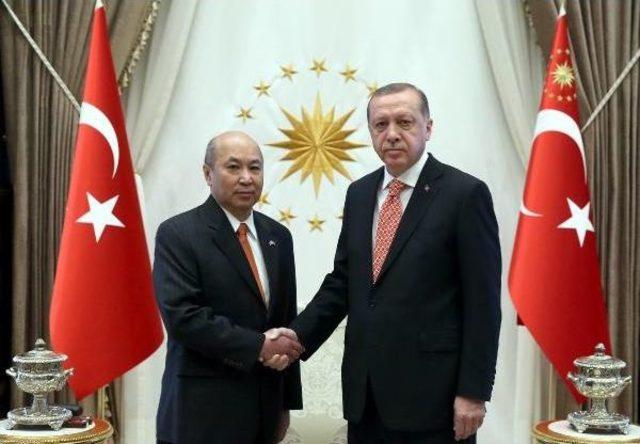 Cumhurbaşkanı Erdoğan'a Moğolistan Büyükelçisi'nden Güven Mektubu