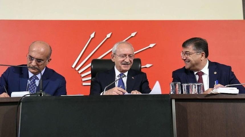 Kılı&ccedil;daroğlu&rsquo;ndan Aym Başkanı Z&uuml;ht&uuml; Arslan&rsquo;a Teşekk&uuml;r