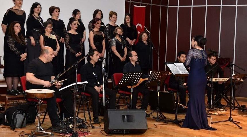 Altındağlı Kadınlardan M&uuml;zik Ş&ouml;leni