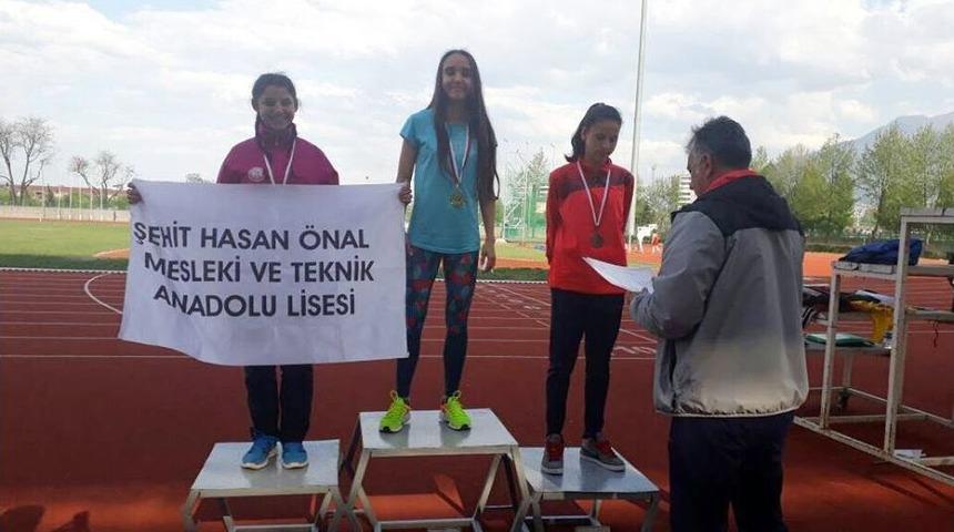 Tekirdağlı Gen&ccedil;ler Madalyaya Doymuyor