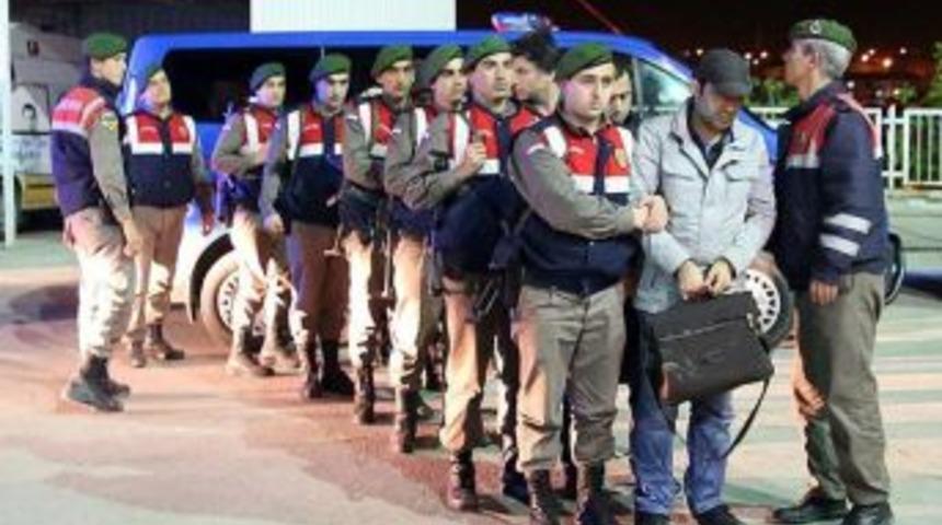 Fet&ouml;&rsquo;n&uuml;n &ldquo;adalet İmamı&rdquo; Yunanistan&rsquo;a Ka&ccedil;mak İsterken Yakalandı