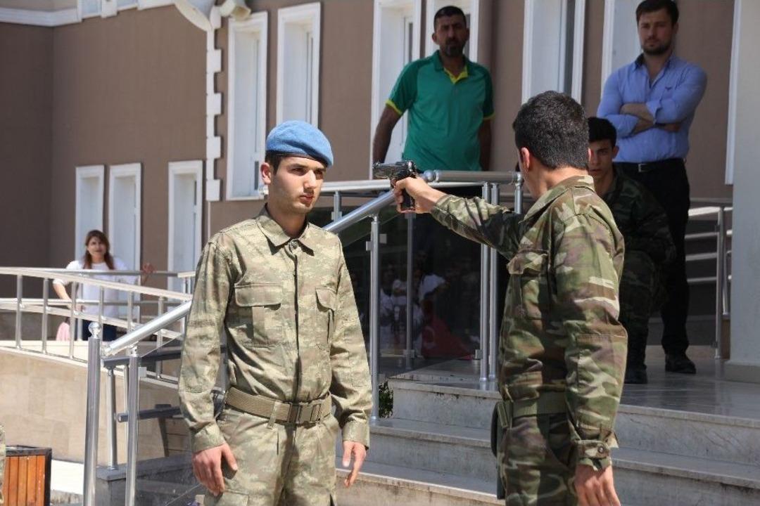 15 Temmuz&rsquo;u İşaret Diliyle Anlattılar