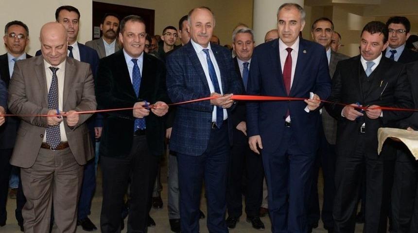 &ldquo;tarım Ve İnsan&rdquo; Konulu Fotoğraf Sergisi Erzurum&rsquo;da A&ccedil;ıldı