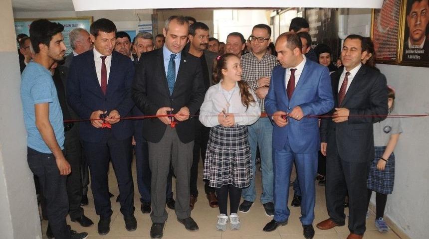 Cizre&rsquo;de 12 Yaşındaki &Ouml;ğrencinin Sergisi B&uuml;y&uuml;k Beğeni Topladı