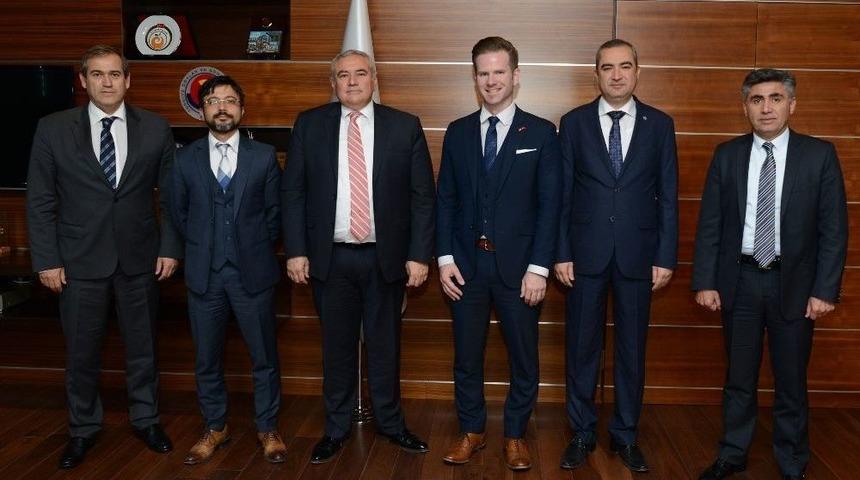 Kanada İstanbul Konsolosu Atso&rsquo;da