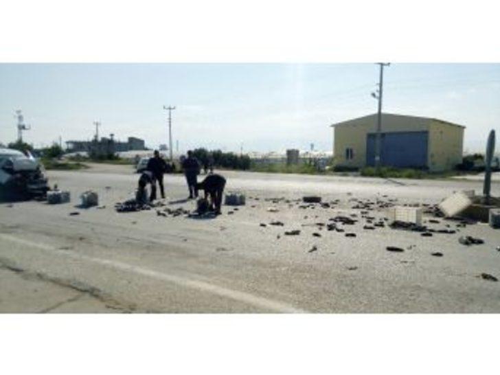 Antalya’da Trafik Kazası: 2 Yaralı