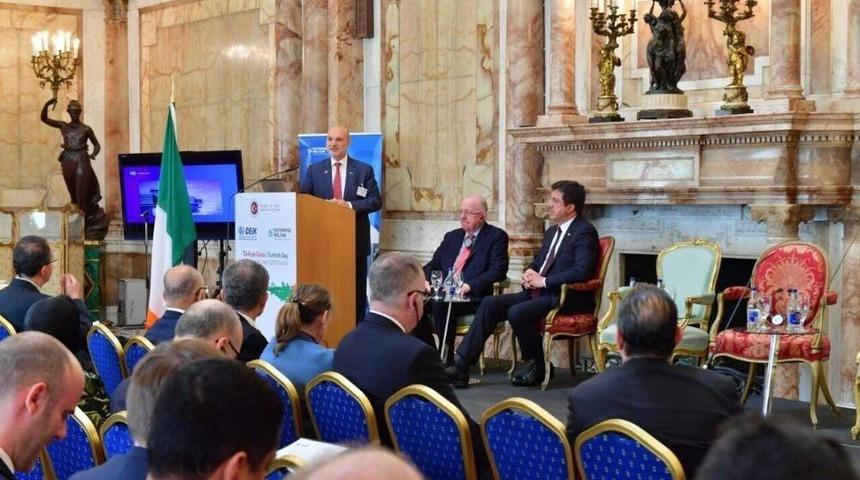 İrlanda&rsquo;da D&uuml;zenlenen &rsquo;t&uuml;rkiye G&uuml;n&uuml;&rsquo;ne Zeybekci Katıldı