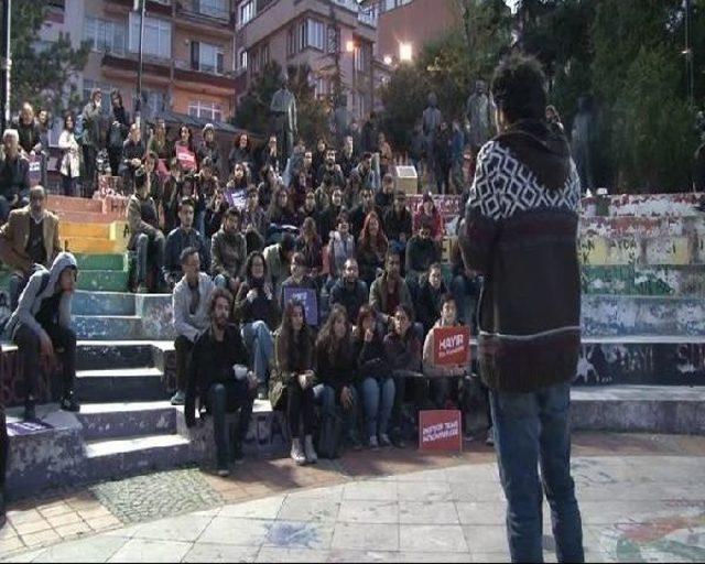 İstanbul'da Referandum Protestoları Sürüyor