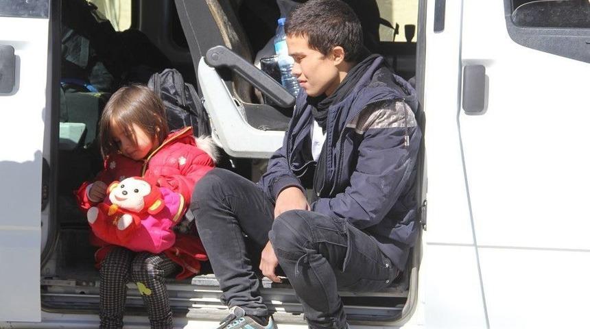 Başkale&rsquo;de 16 Ka&ccedil;ak M&uuml;lteci Yakalandı