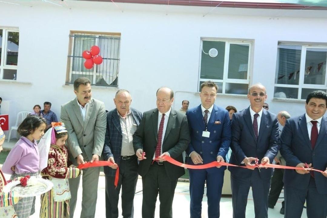 &Ouml;zakcan, Yılmazk&ouml;y İlkokulunda Yapılan &Ccedil;alışmaları Yerinde İnceledi