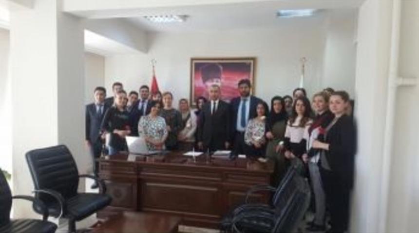 Iğdır&rsquo;da Ebeler Haftası Kutlandı