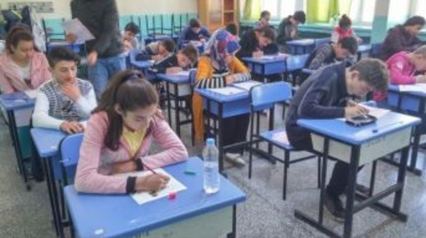 Reşadiye&rsquo;de Teog Sınavı Başladı