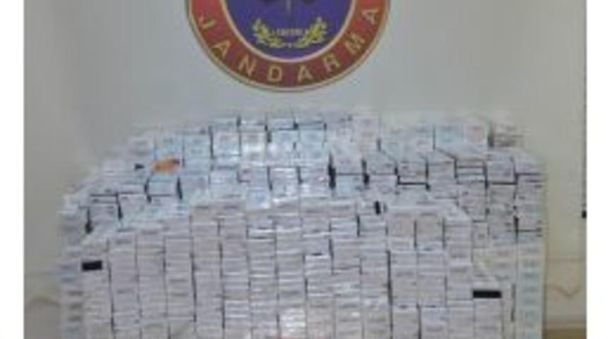 T&uuml;rkoğlu&rsquo;nda 49 Bin Paket Ka&ccedil;ak Sigara Ele Ge&ccedil;irildi