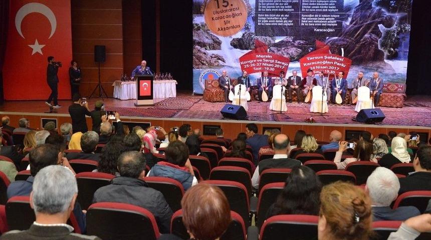 Uluslararası Karacaoğlan Şiir Akşamları S&uuml;r&uuml;yor