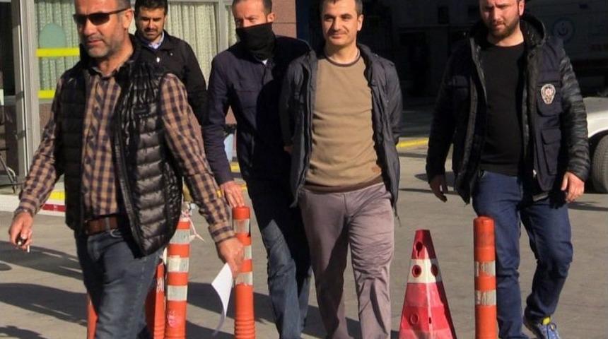 Konya&rsquo;da Fet&ouml; Operasyonu: 20 G&ouml;zaltı